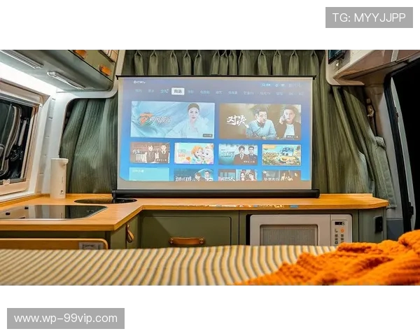 智能互动电视全新体验：触屏操作玩游戏写字功能一体化打造家庭娱乐新方式